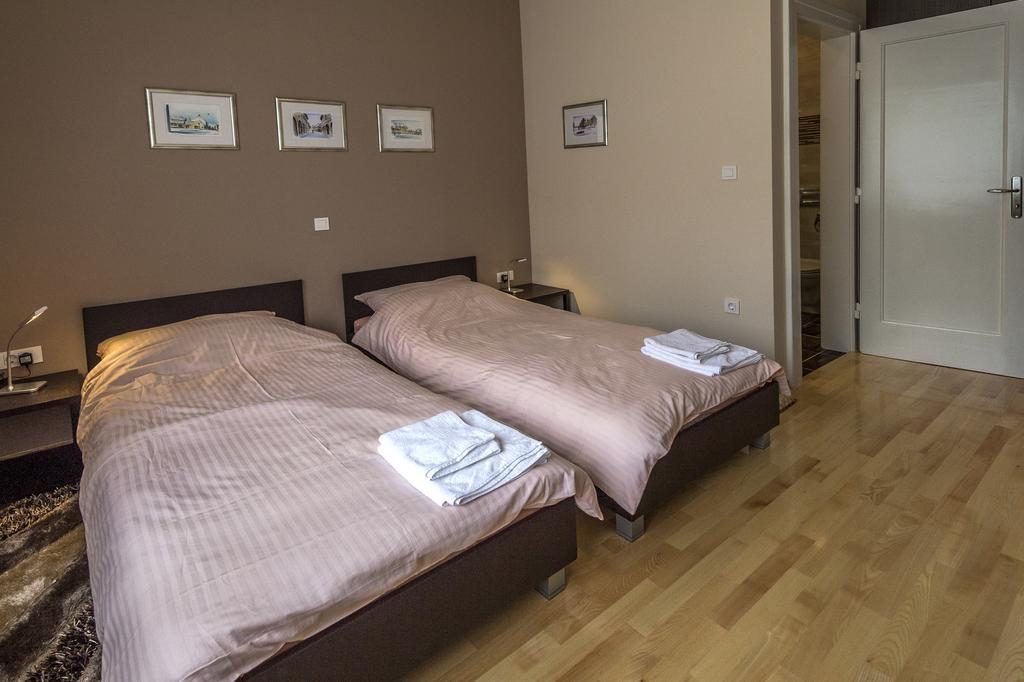 Apartman Cesaric Osijek Zewnętrze zdjęcie