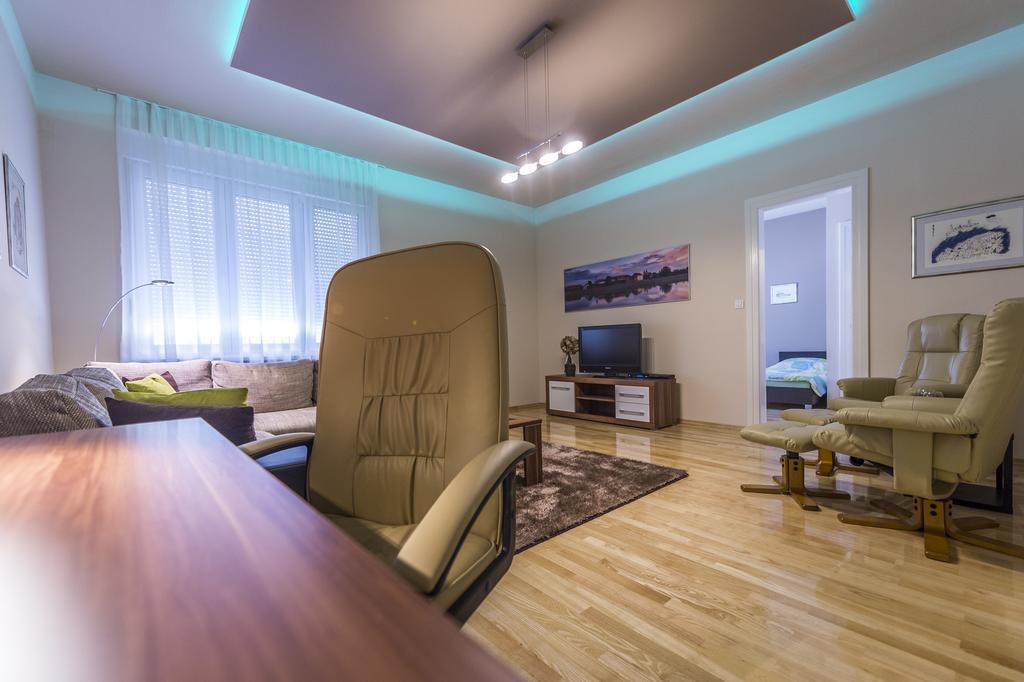 Apartman Cesaric Osijek Zewnętrze zdjęcie